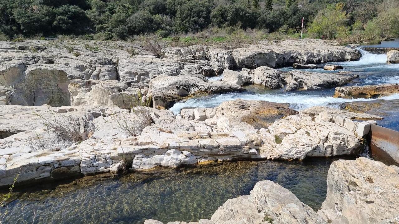 Domaine Du Moulin De Cors Hotel La Roque-sur-Ceze Ngoại thất bức ảnh